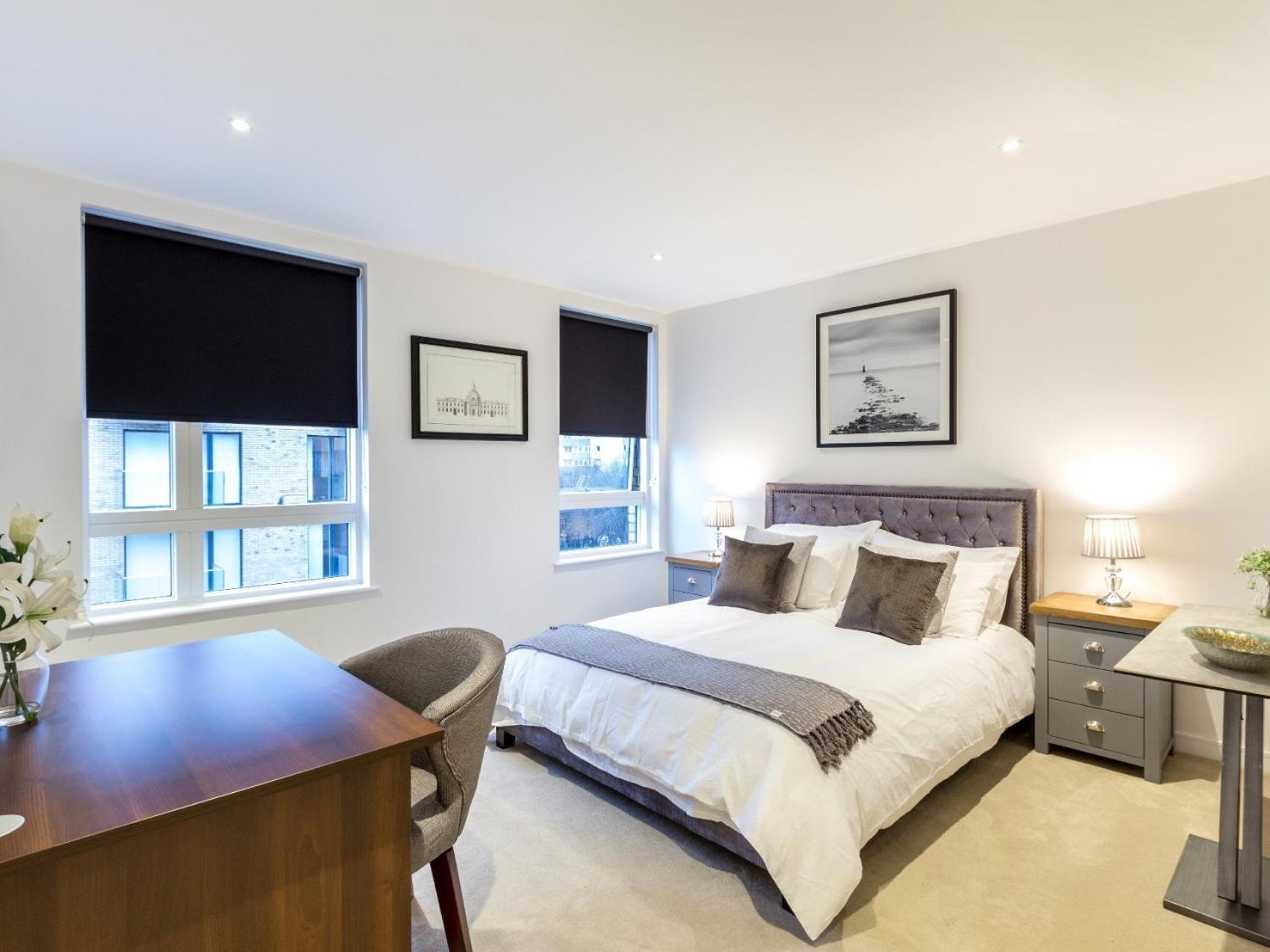 2 Bed Property Close To Heathrow Airport Hounslow Exteriör bild