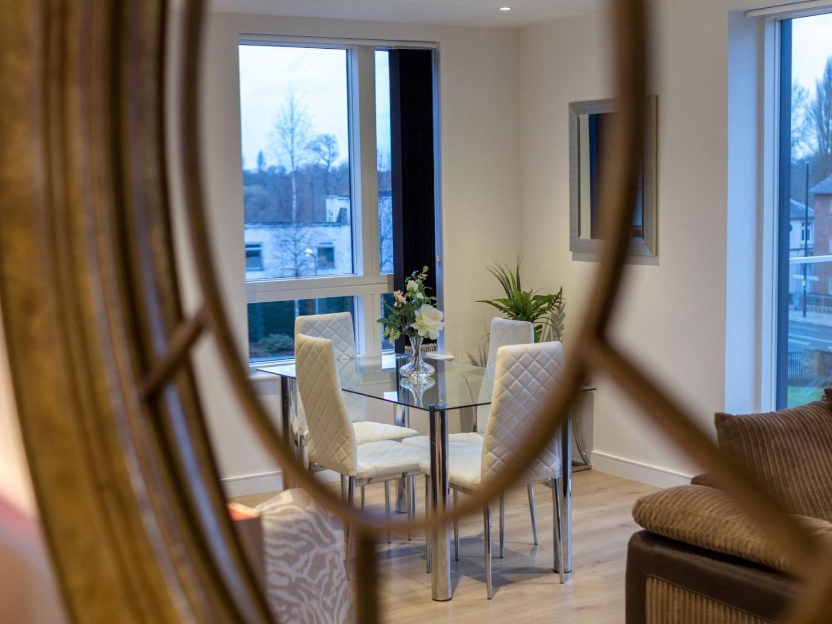 2 Bed Property Close To Heathrow Airport Hounslow Exteriör bild